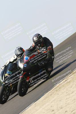 media/Sep-20-2025-TrackDaz (Sat) [[27f0cde673]]/B Group/1120am (Turn 2)/